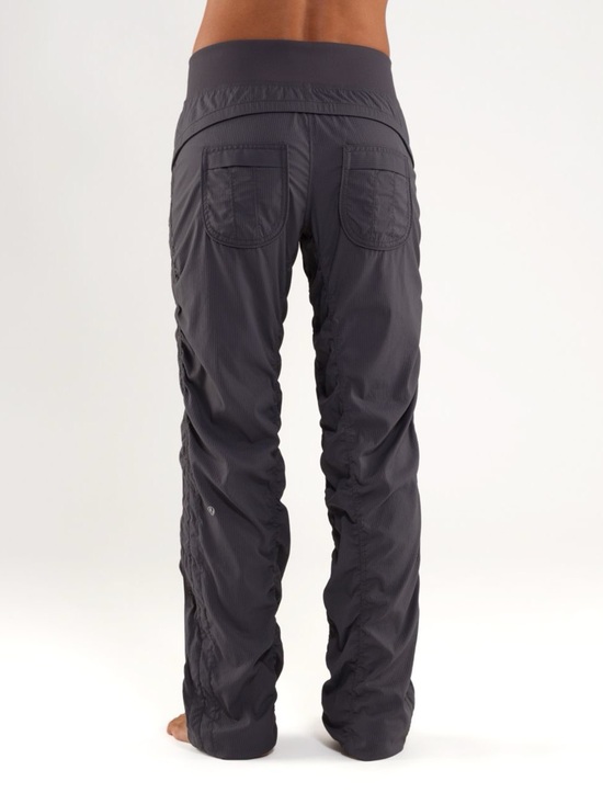 lululemon athletica Pants - Lululemon Quick Step Pant Gray Dance Ruched Cinch Hem Size 12